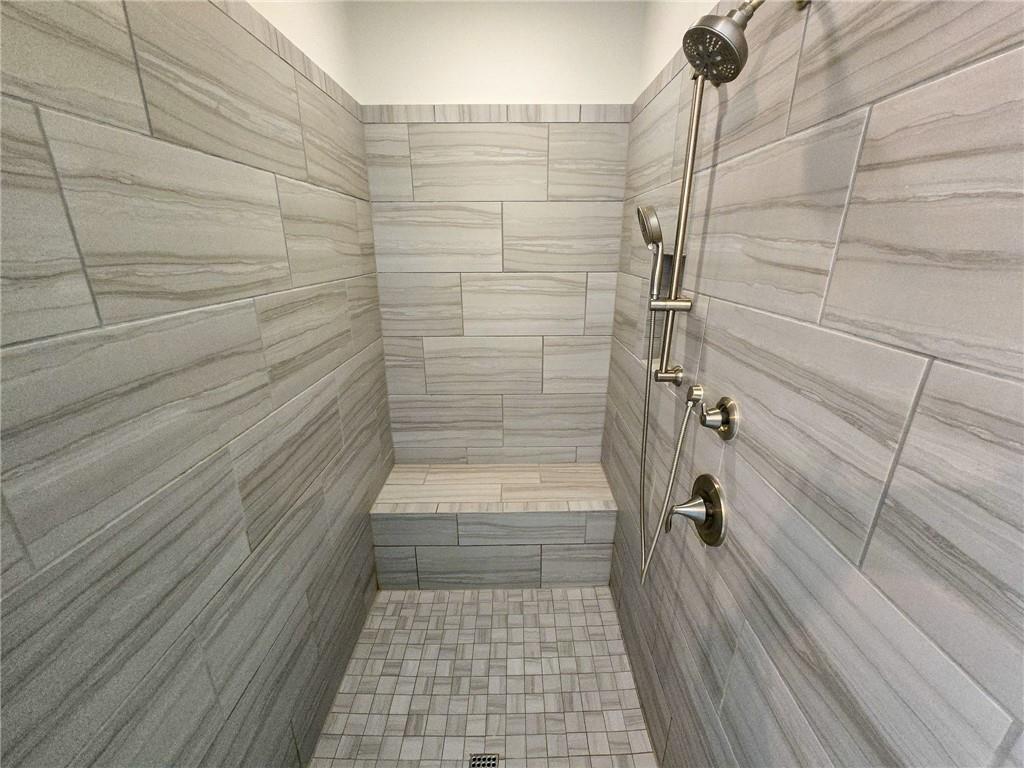 1758 Glenview Park Circle Duluth, GA 30097 - Photo 12 of 45 a bathroom with a shower