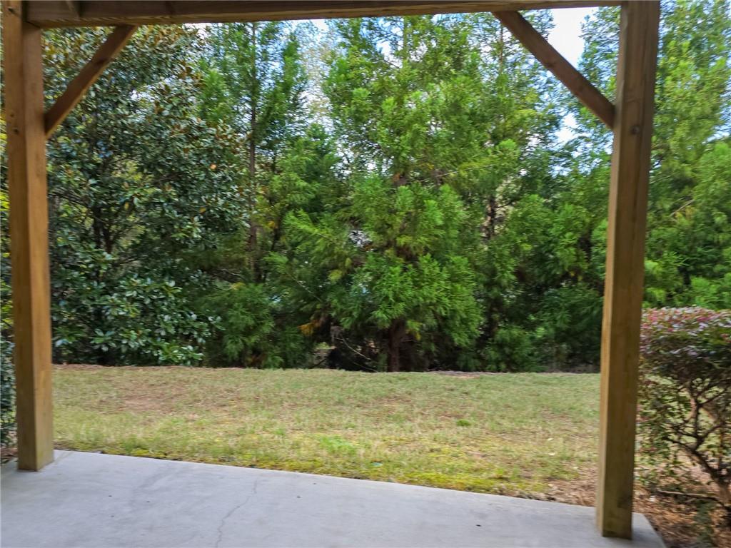 1758 Glenview Park Circle Duluth, GA 30097 - Photo 41 of 45 a view of a yard with large trees