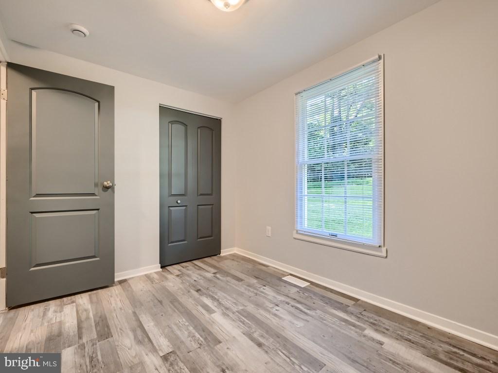 313 Nottingham Road Baltimore, MD 21229 - Photo 20 of 35 Gallery Image 20
