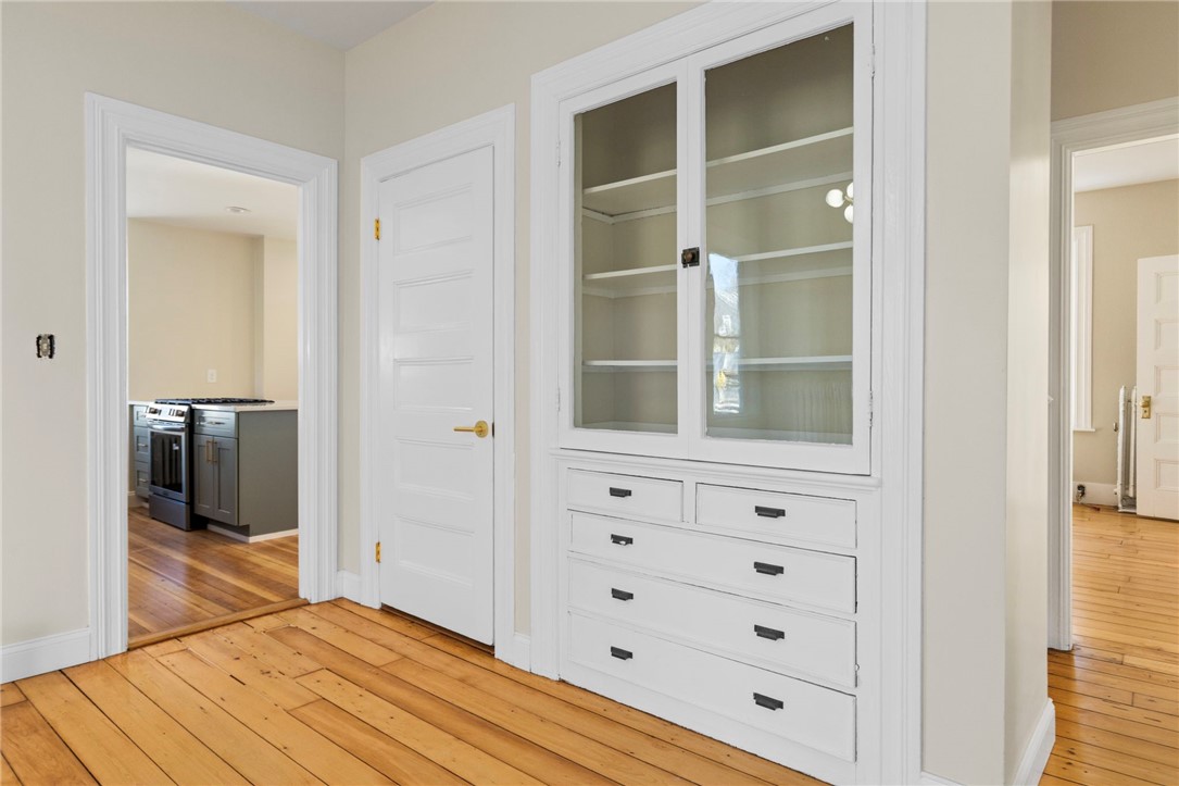 54 East Earle Street Cumberland, RI 02864 - Photo 15 of 44
