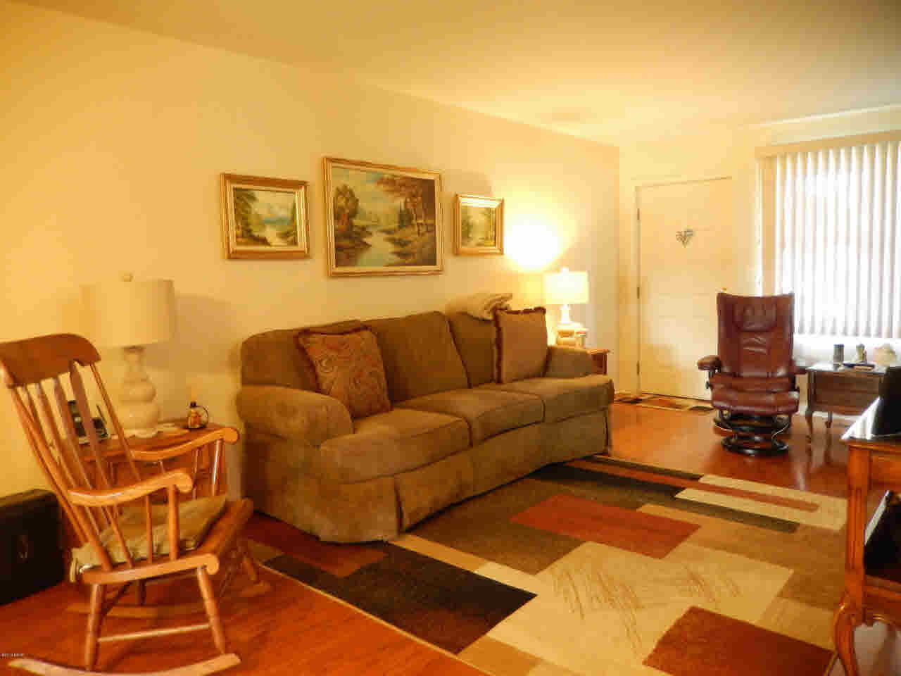 412 Springfield Avenue Anna, IL 62906 - Photo 3 of 15 Gallery Image 3