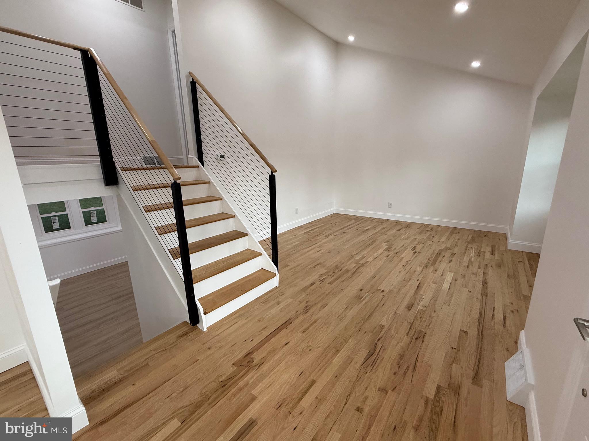 293 Somerset Road Woodbury, NJ 08096 - Photo 5 of 22 Gallery Image 5