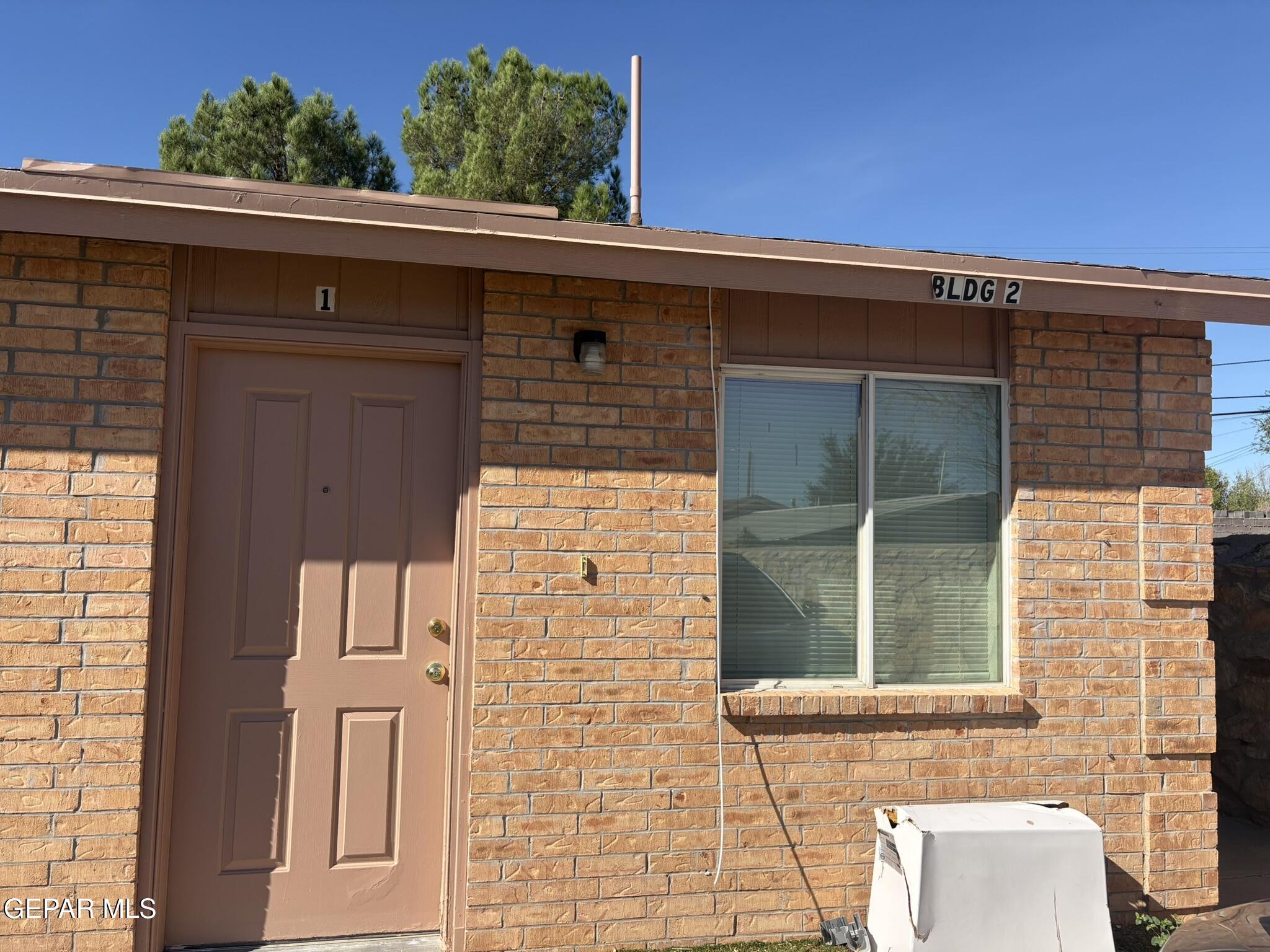 7142 Dale Road, Unit 1 El Paso, TX 79915 - Photo 9 of 10 IMG_6957
