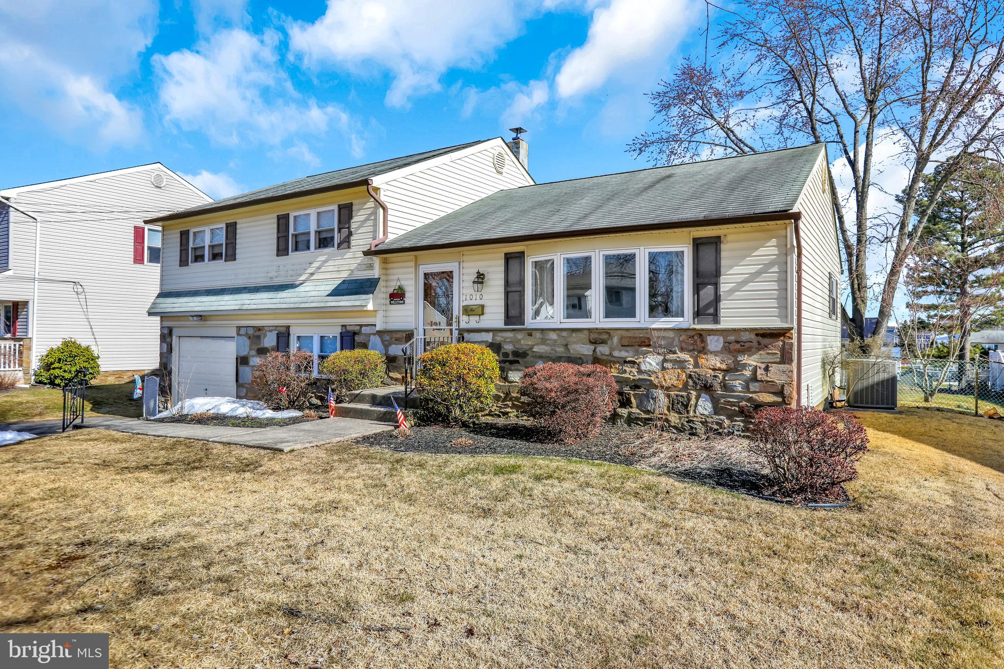 1010 Howard Road Warminster, PA 18974 - Photo 3 of 31 Front Angled Exterior