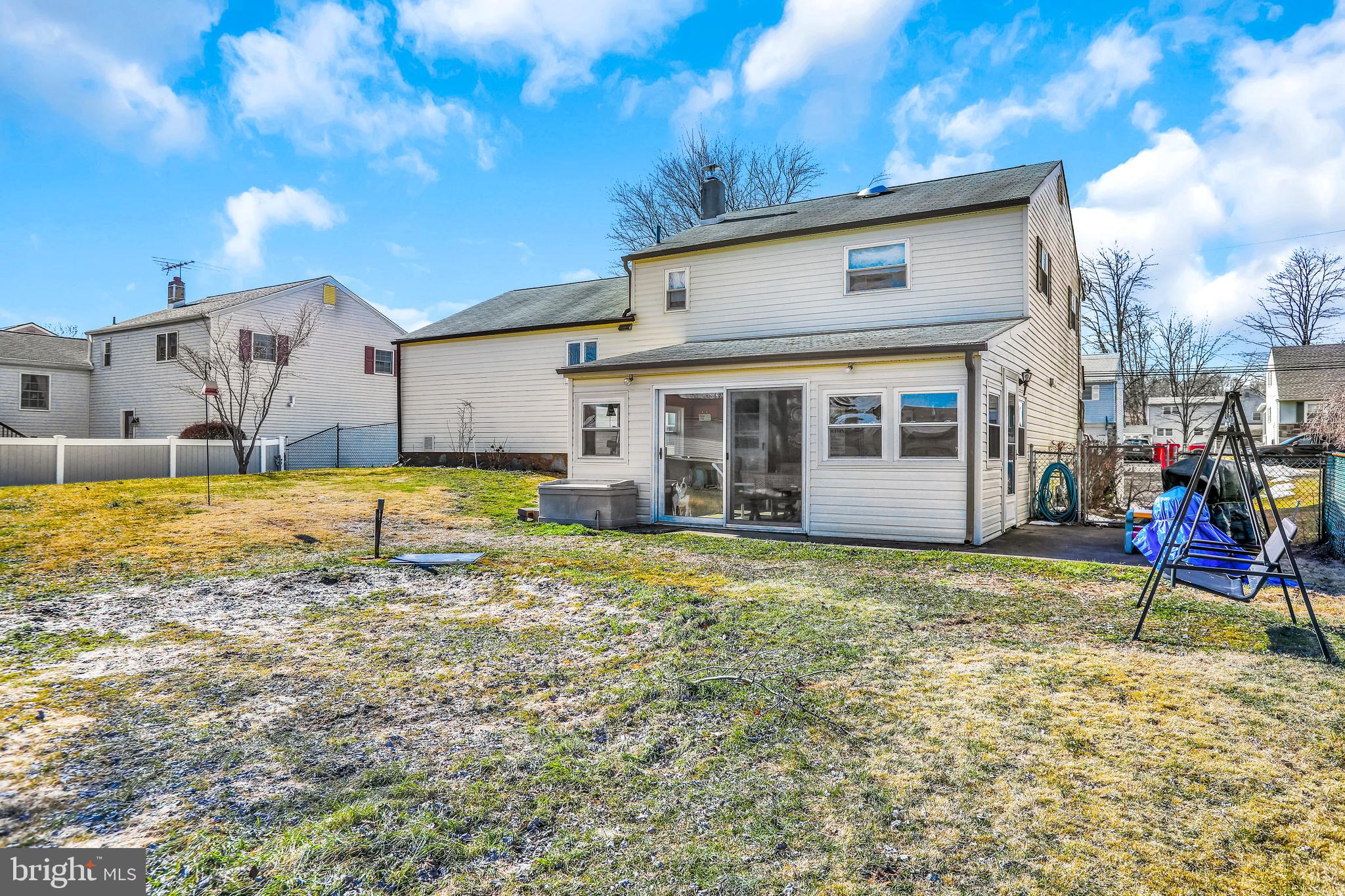 1010 Howard Road Warminster, PA 18974 - Photo 5 of 31 Rear Exterior And Backyard