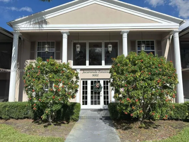 $2,500 | 9001 Jacaranda Lane, Unit 107, Plantation, FL 33324