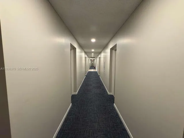 $2,500 | 9001 Jacaranda Lane, Unit 107, Plantation, FL 33324