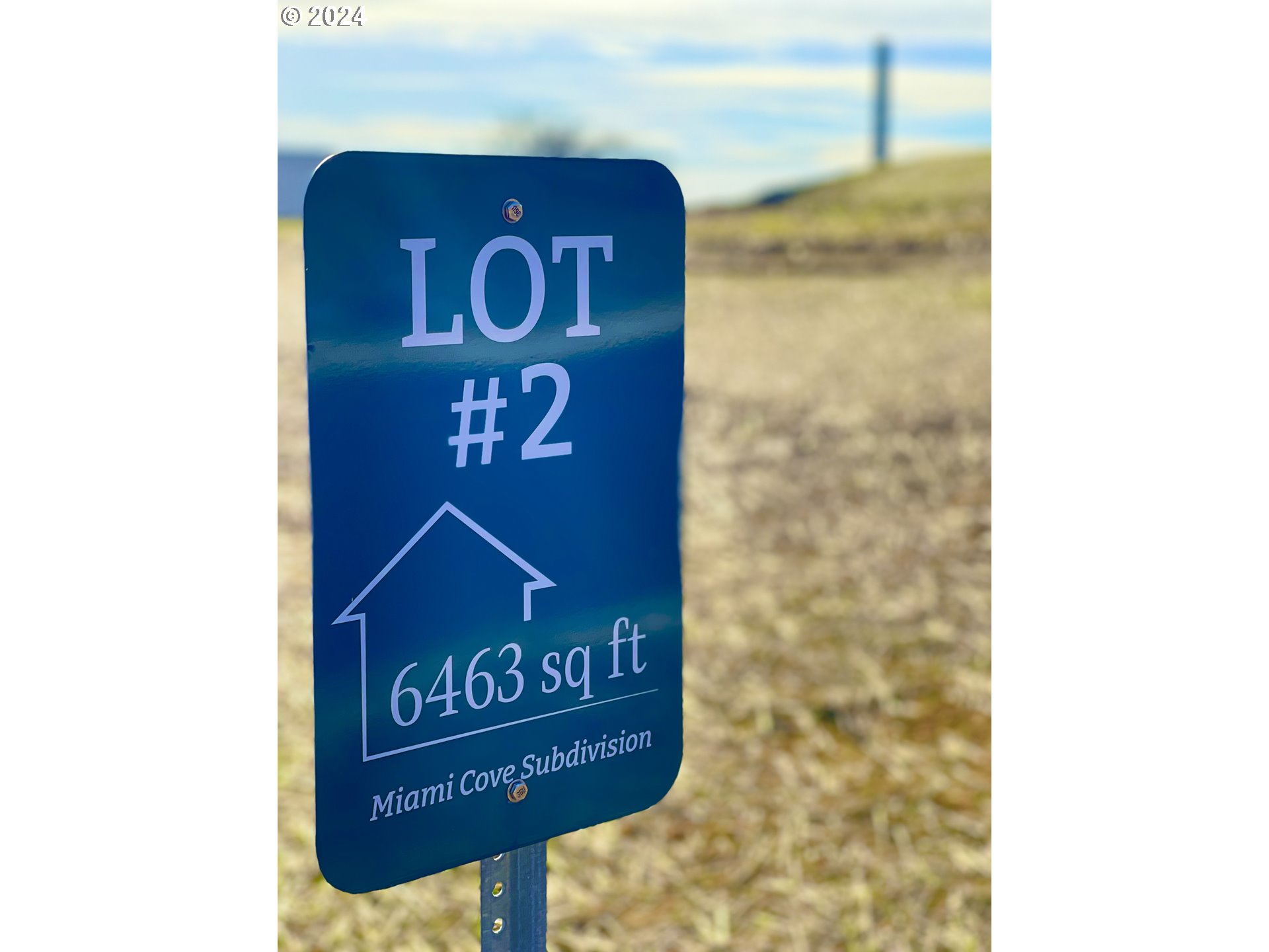 501 Garibaldi Avenue, Unit 2 Garibaldi, OR 97118 - Photo 2 of 10