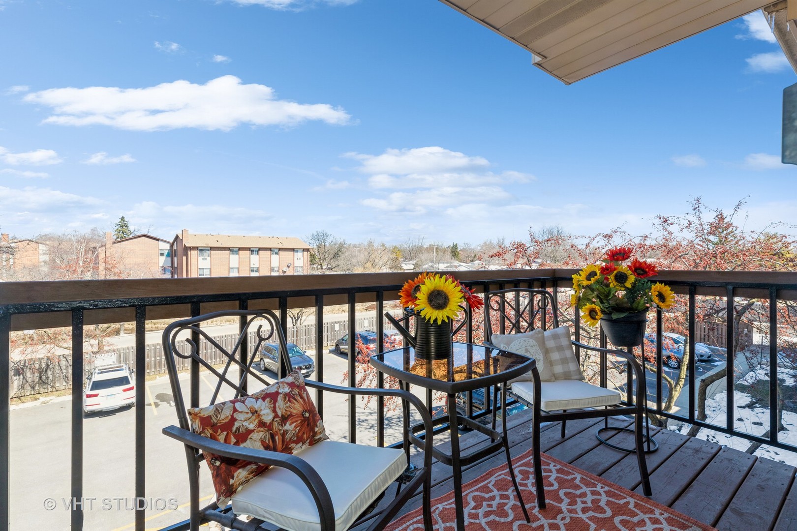 2205 West Nichols Road, Unit F Arlington Heights, IL 60004 - Photo 13 of 15 a view of a chairs and table in patio