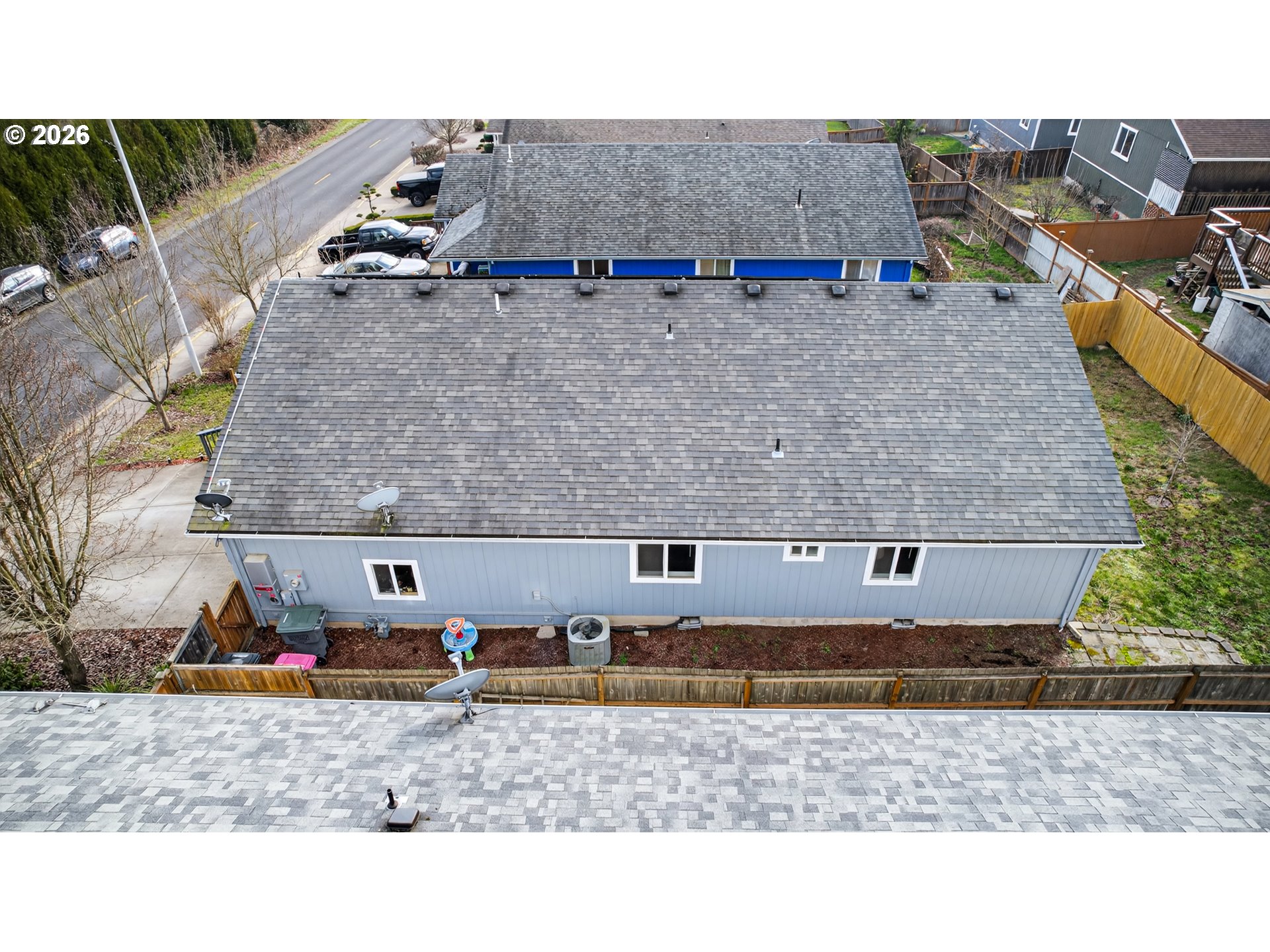 847 Northeast Duniway Road Lafayette, OR 97127 - Photo 36 of 38 an aerial view of a house with a yard