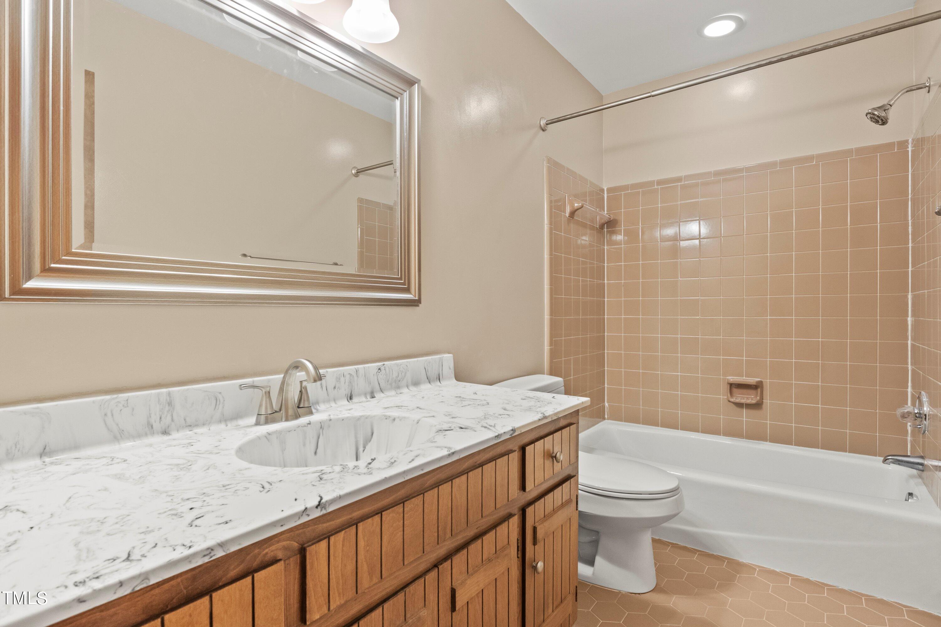 2605 Sawmill Road Raleigh, NC 27613 - Photo 17 of 23 25-202405282605 Sawmill Rd_0008