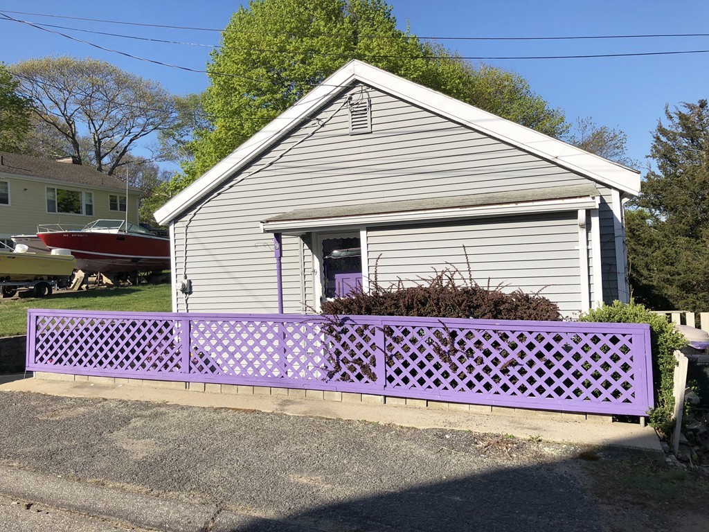 9 Springfield Street Gloucester, MA 01930 - Photo 3 of 22 Gallery Image 3
