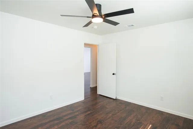 $400,000 | 2214 Roundrock Drive, Carrollton, TX 75007