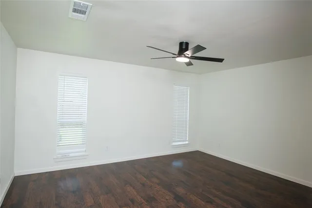 $400,000 | 2214 Roundrock Drive, Carrollton, TX 75007