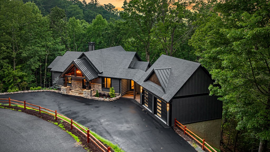 453 Settler's Ridge Road Ellijay, GA 30540 - Photo 6 of 100 Gallery Image 6