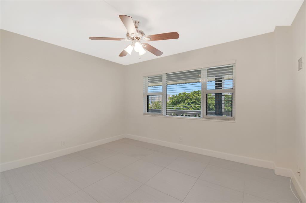 3121 Northeast 51st Street, Unit 404E Fort Lauderdale, FL 33308 - Photo 28 of 59