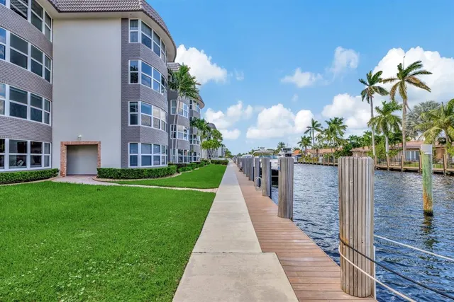 $3,150 | 3121 Northeast 51st Street, Unit 404E, Fort Lauderdale, FL 33308