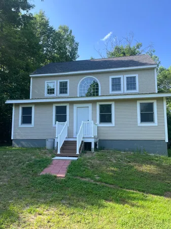 $499,900 | 738 Old Hillsboro Road, Henniker, NH 03242