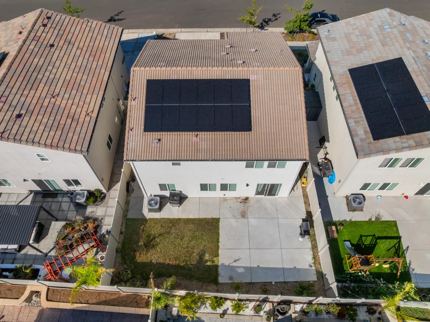 7664 Walpole Way Elk Grove, CA 95758 - Photo 29 of 48