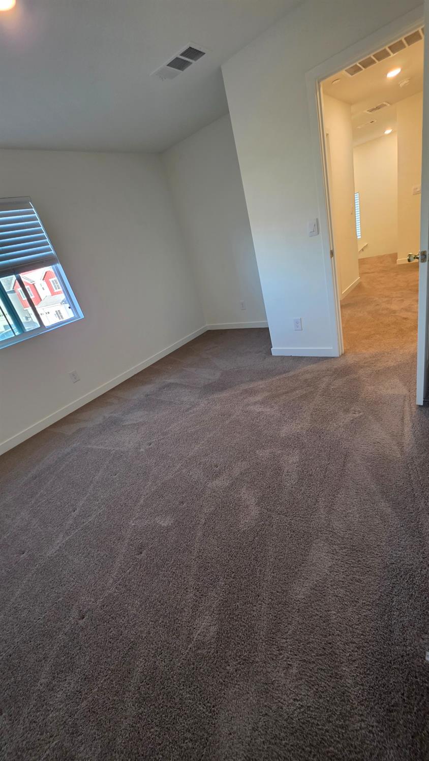 7664 Walpole Way Elk Grove, CA 95758 - Photo 43 of 48