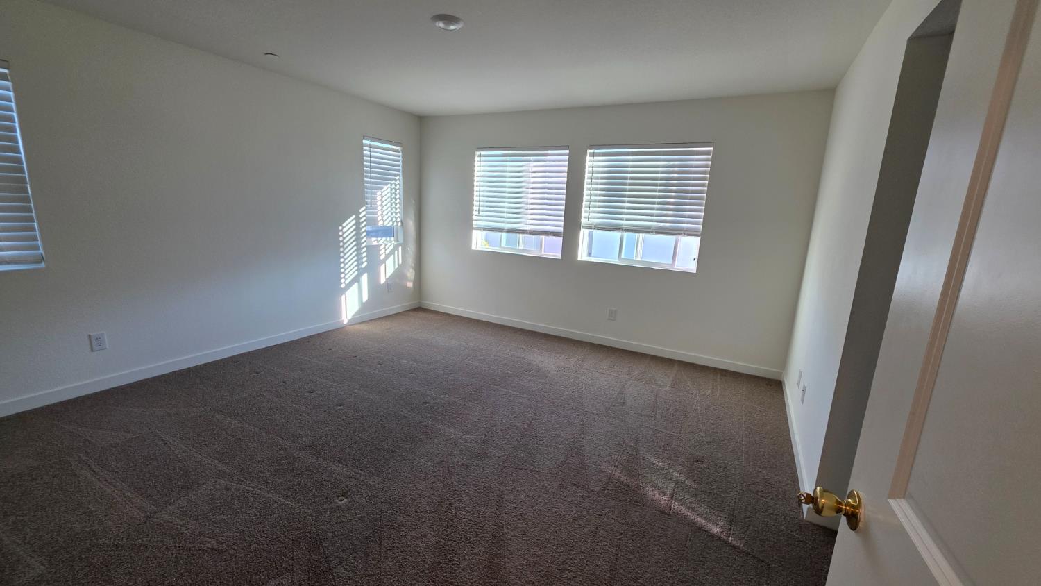 7664 Walpole Way Elk Grove, CA 95758 - Photo 45 of 48