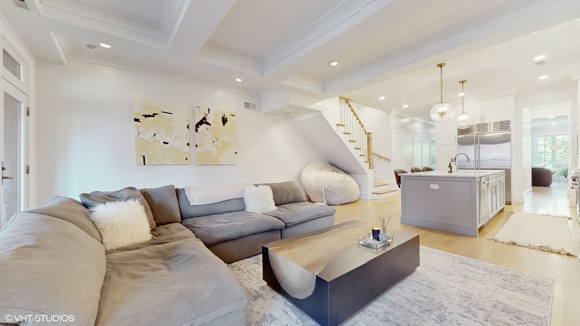 2020 North Howe Street, Unit 3S Chicago, IL 60614 - Photo 12 of 32