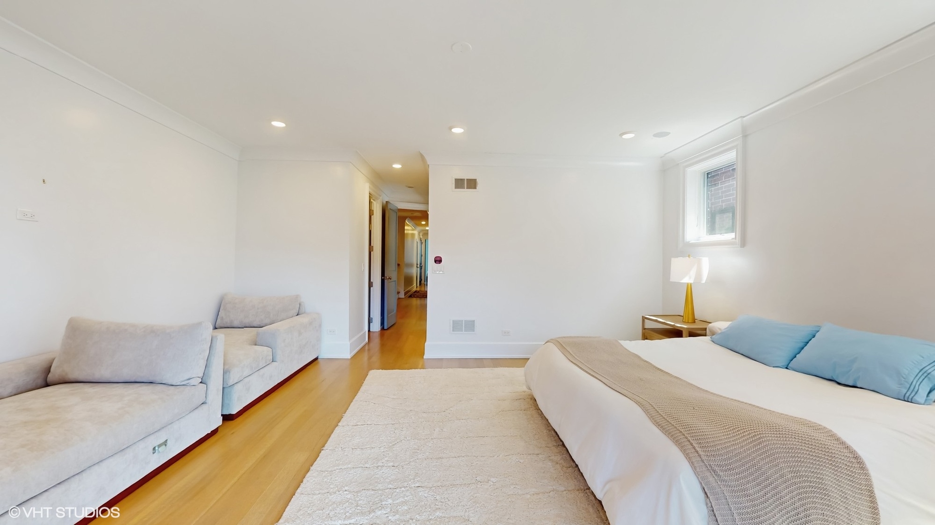 2020 North Howe Street, Unit 3S Chicago, IL 60614 - Photo 18 of 32