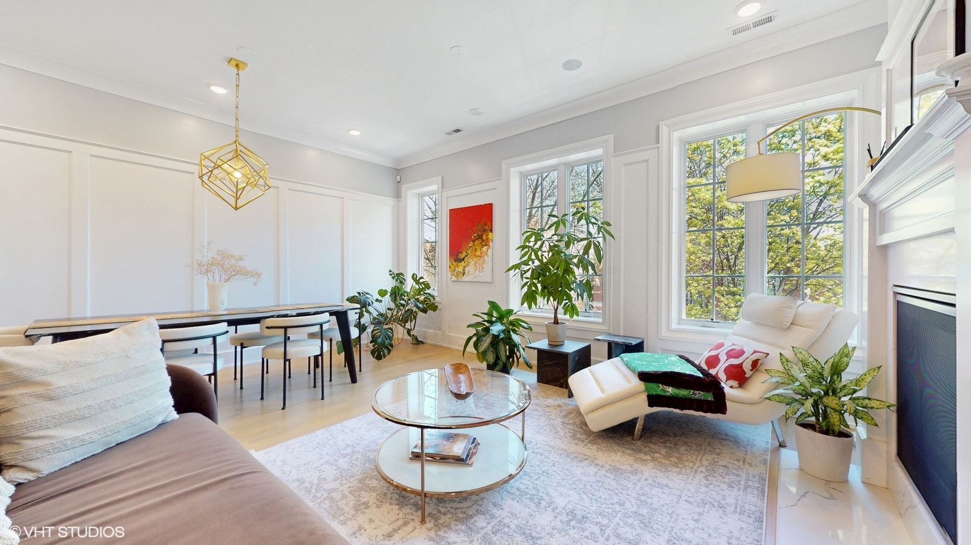 2020 North Howe Street, Unit 3S Chicago, IL 60614 - Photo 3 of 32