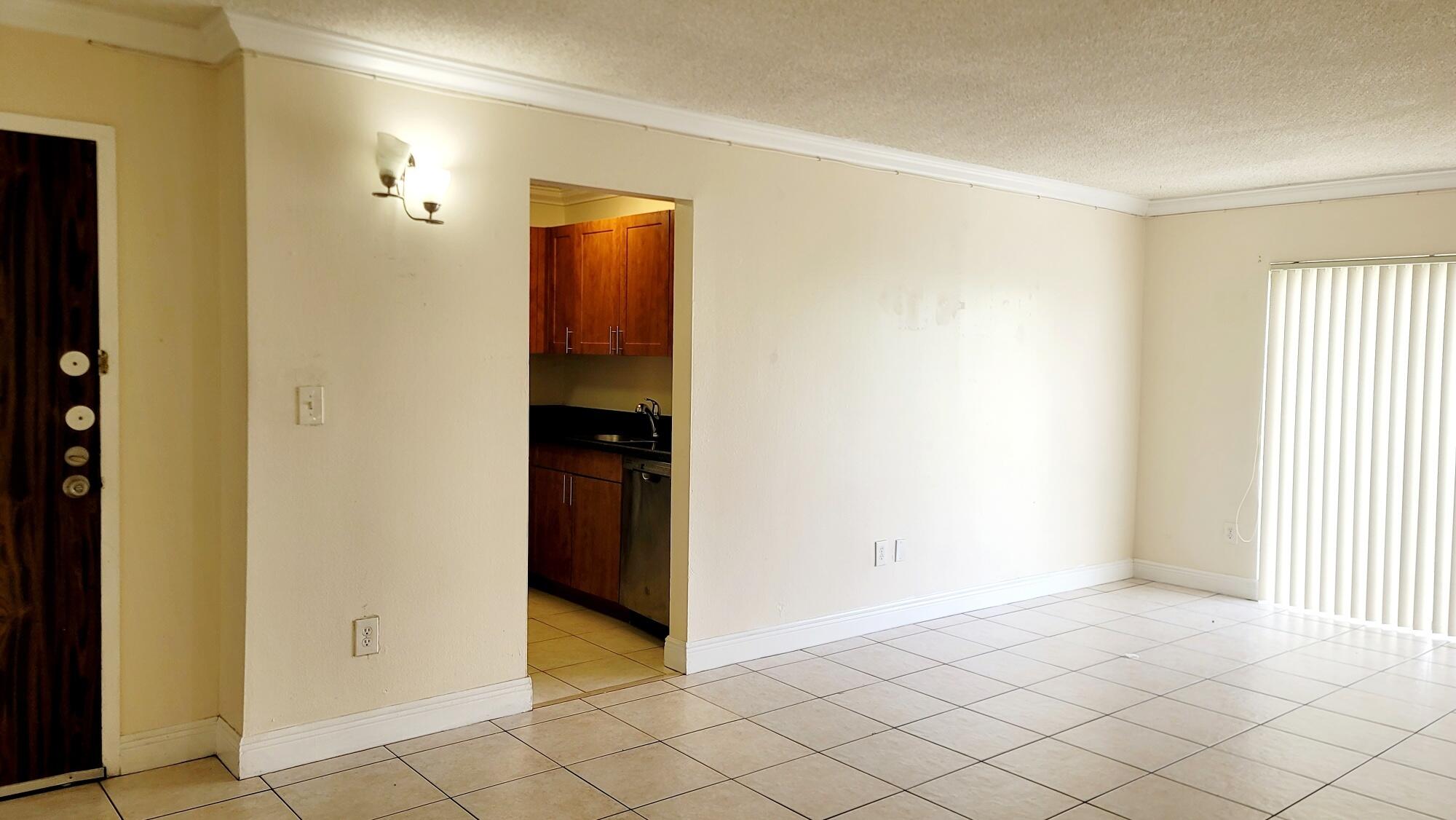 494 Northwest 165th Street, Unit 602 Miami, FL 33169 - Photo 12 of 34 20251209_103717_resized