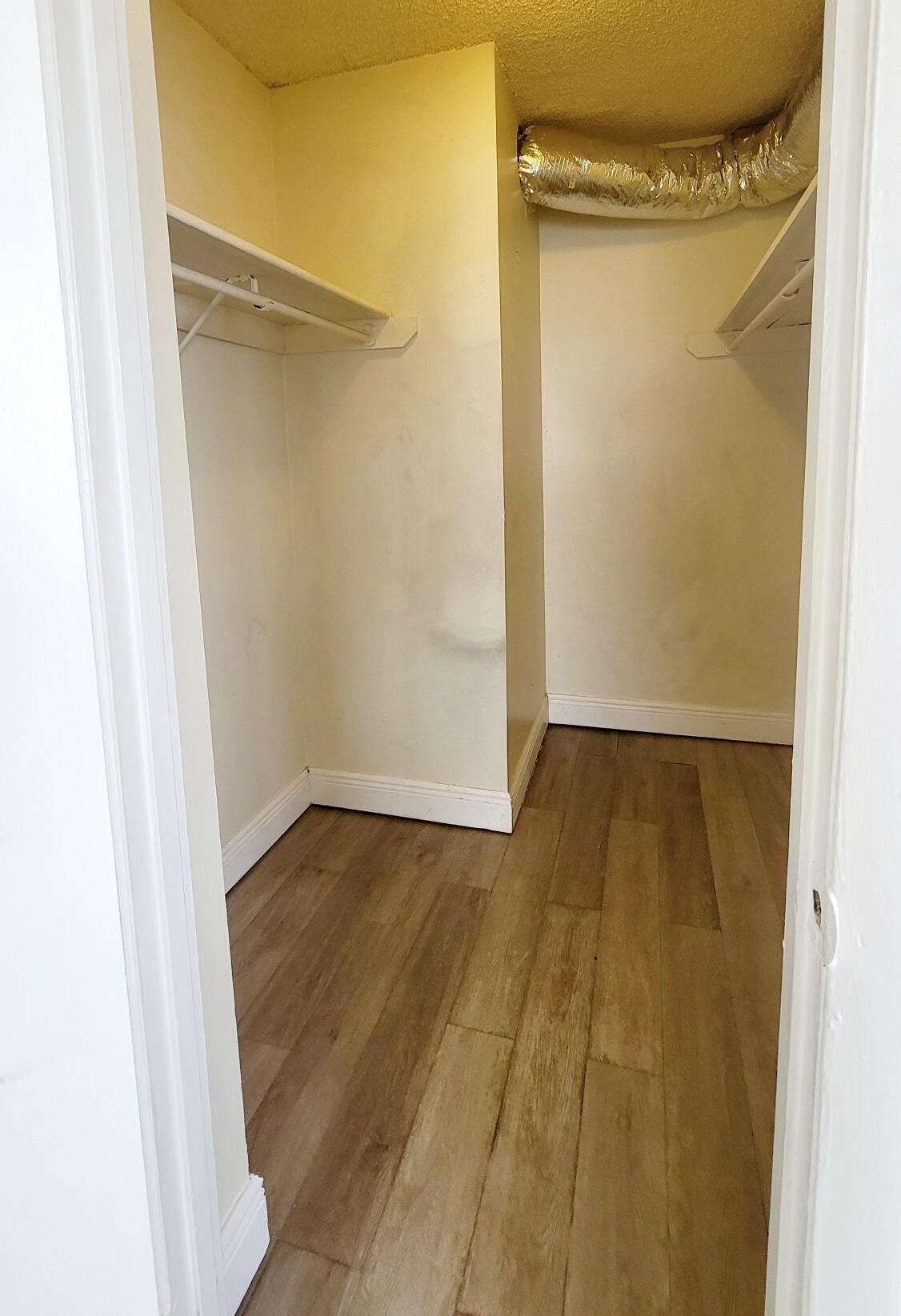 494 Northwest 165th Street, Unit 602 Miami, FL 33169 - Photo 31 of 34 20251209_104051_resized