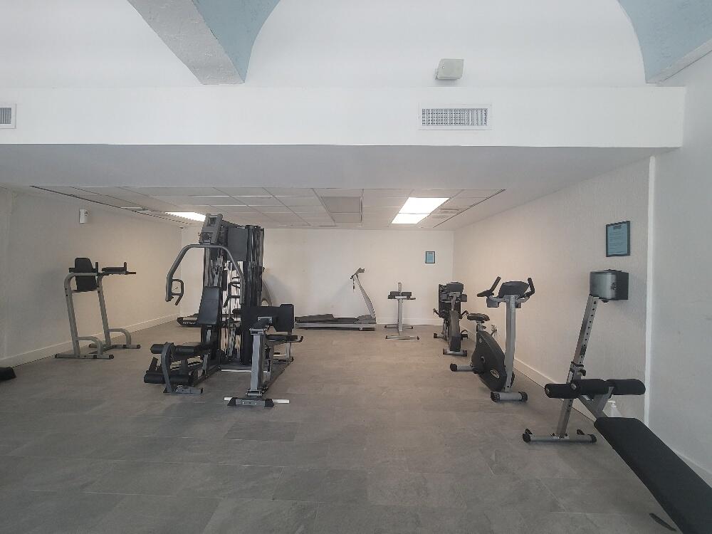 494 Northwest 165th Street, Unit 602 Miami, FL 33169 - Photo 34 of 34 20240930_101227_resized