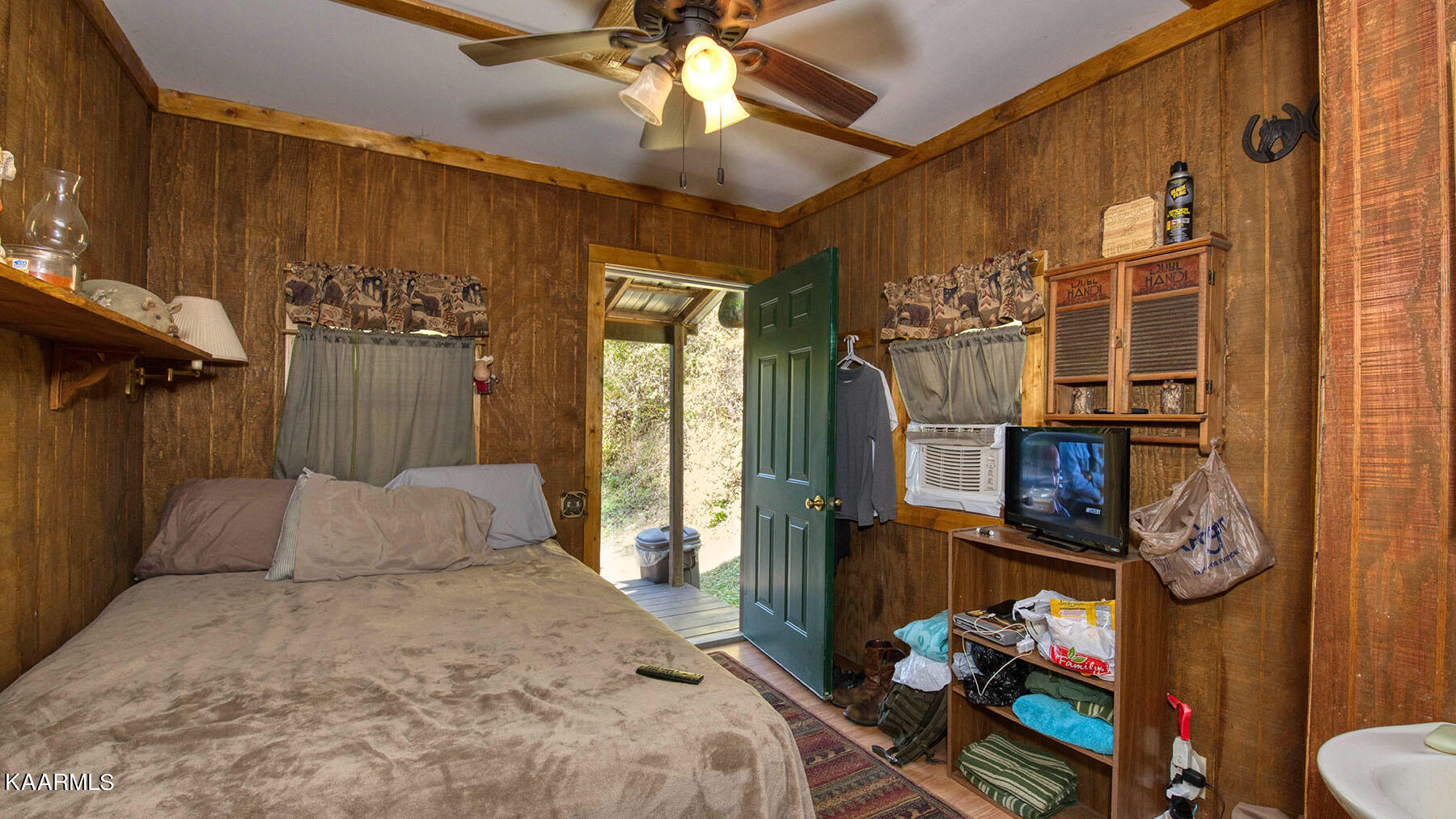 1179 Rule Hollow Road Sevierville, TN 37876 - Photo 12 of 15 SL8_8484_9