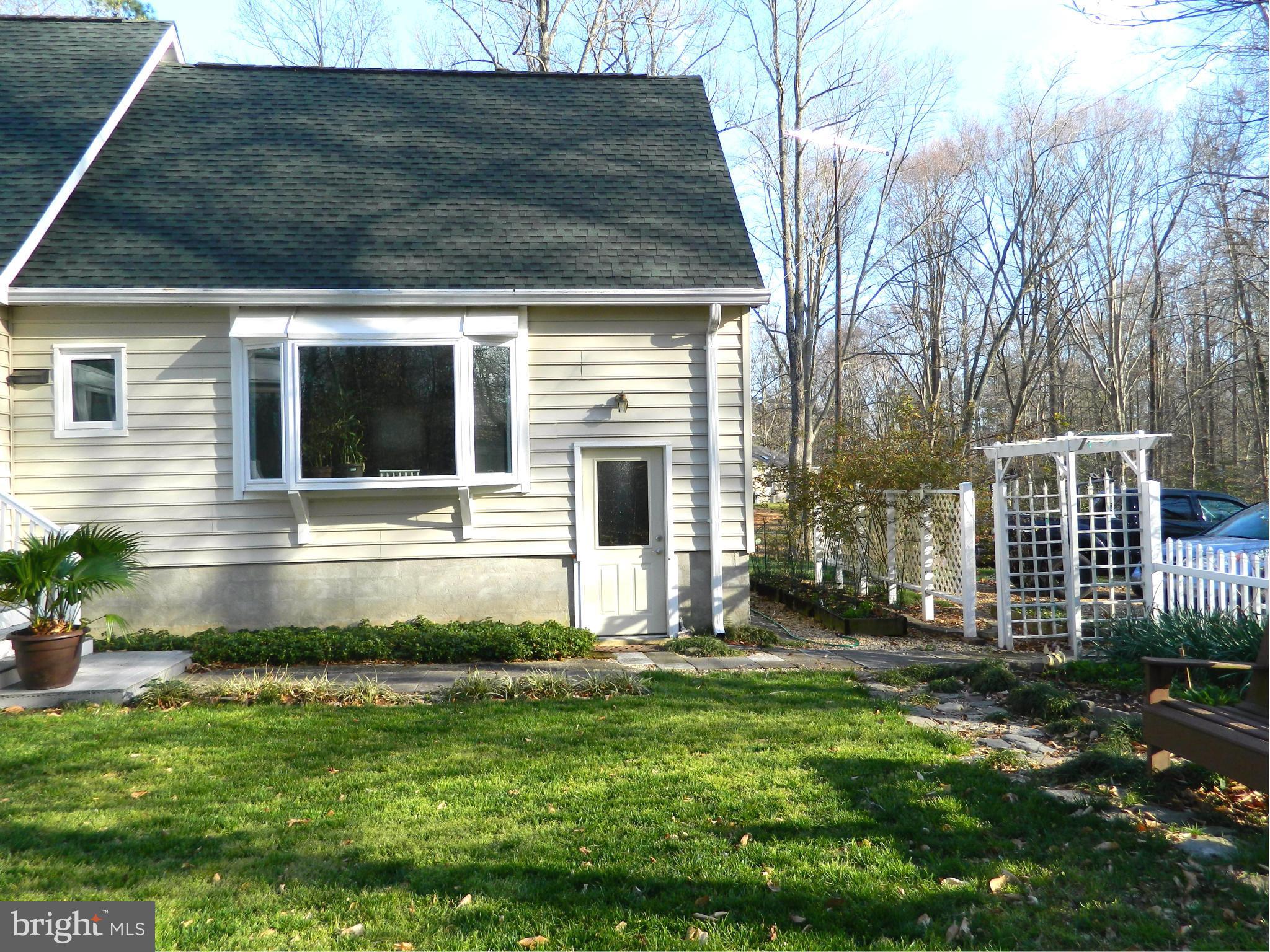 24515 McIntosh Road Hollywood, MD 20636 - Photo 25 of 27 Exterior (Rear)