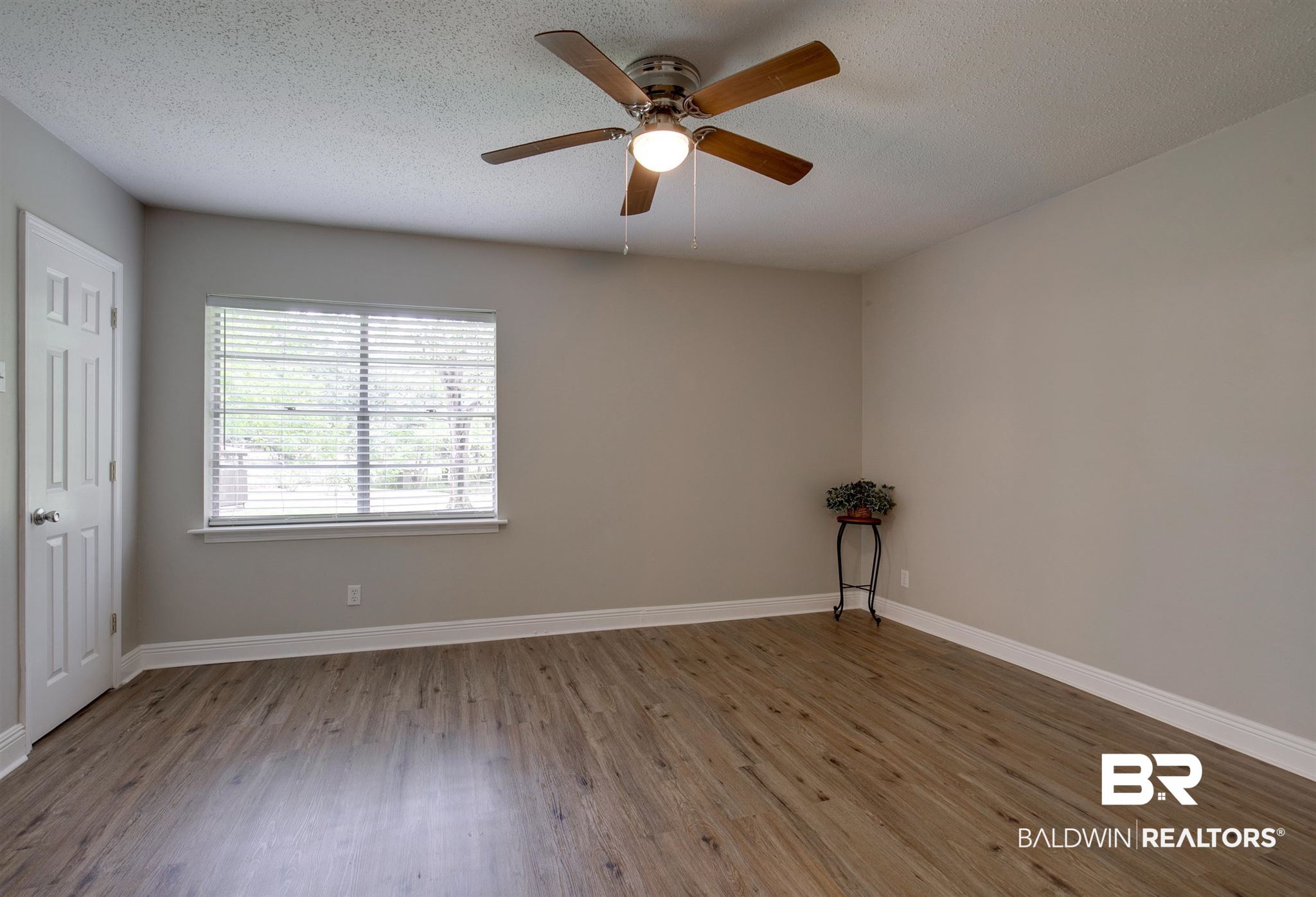 5015 Dawes Road Theodore, AL 36582 - Photo 16 of 44