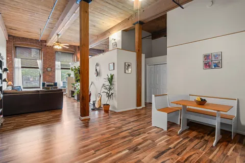 $387,000 | 125 Main Street, Unit 39, Newmarket, NH 03857