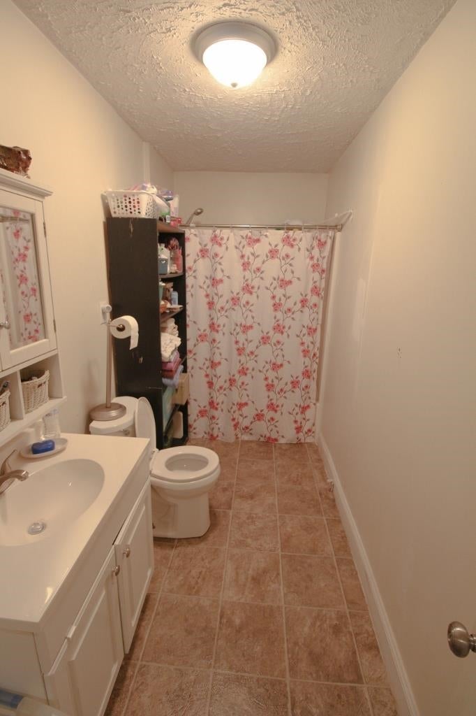 1019 Irish Ridge Road Barboursville, WV 25504 - Photo 9 of 17 Gallery Image 9