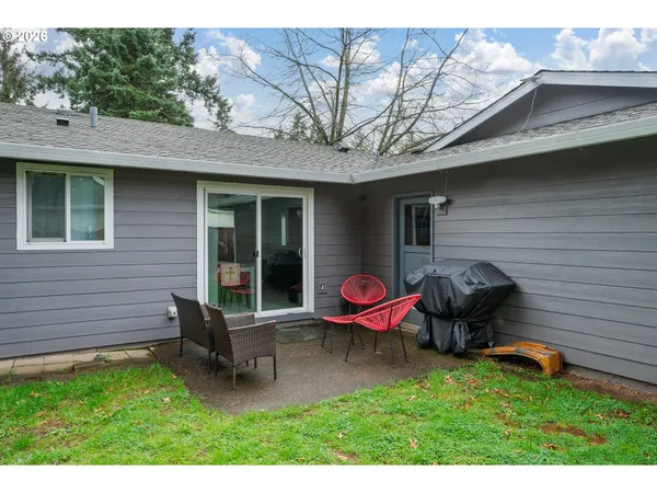 $415,000 | 2022 Southeast 143rd Avenue, Portland, OR 97233