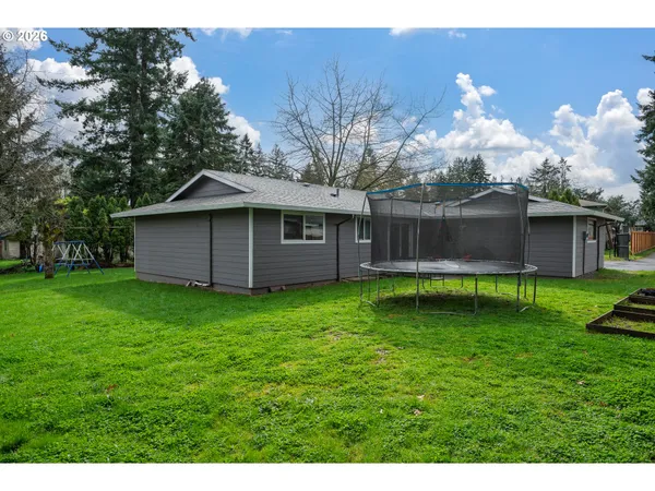 $415,000 | 2022 Southeast 143rd Avenue, Portland, OR 97233