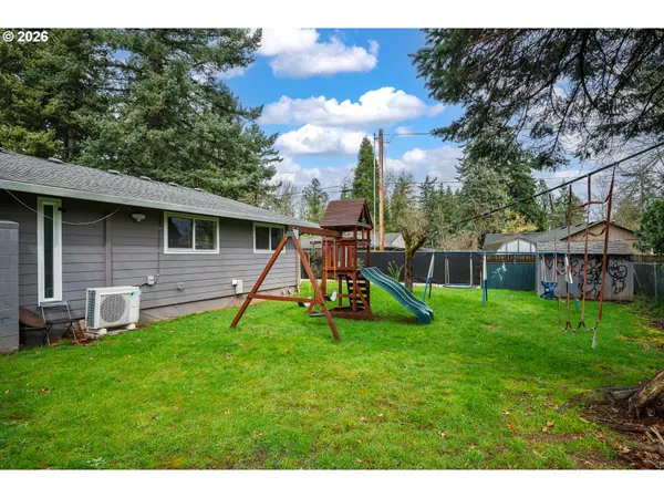 $415,000 | 2022 Southeast 143rd Avenue, Portland, OR 97233