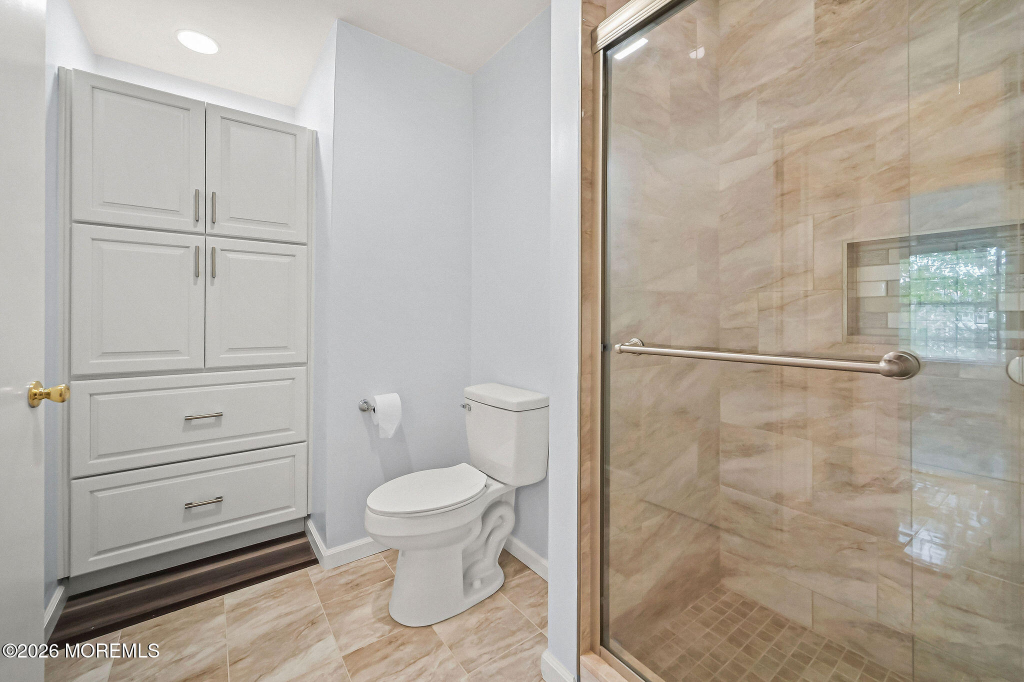 38 Azimuth Court, Unit 128 Holmdel, NJ 07733 - Photo 25 of 32 38_azimuth_ct_025