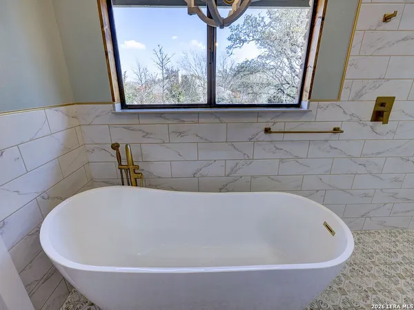 $1,299,000 | 29540 Red Bud Hill, Boerne, TX 78015