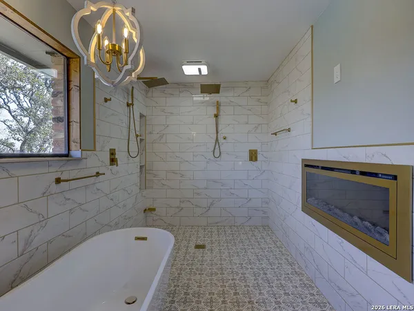 $1,299,000 | 29540 Red Bud Hill, Boerne, TX 78015