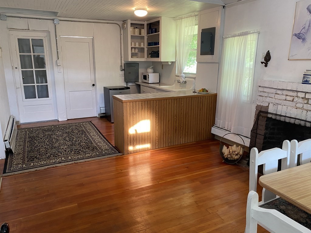 15 Johnson Way Rutland, MA 01543 - Photo 8 of 22