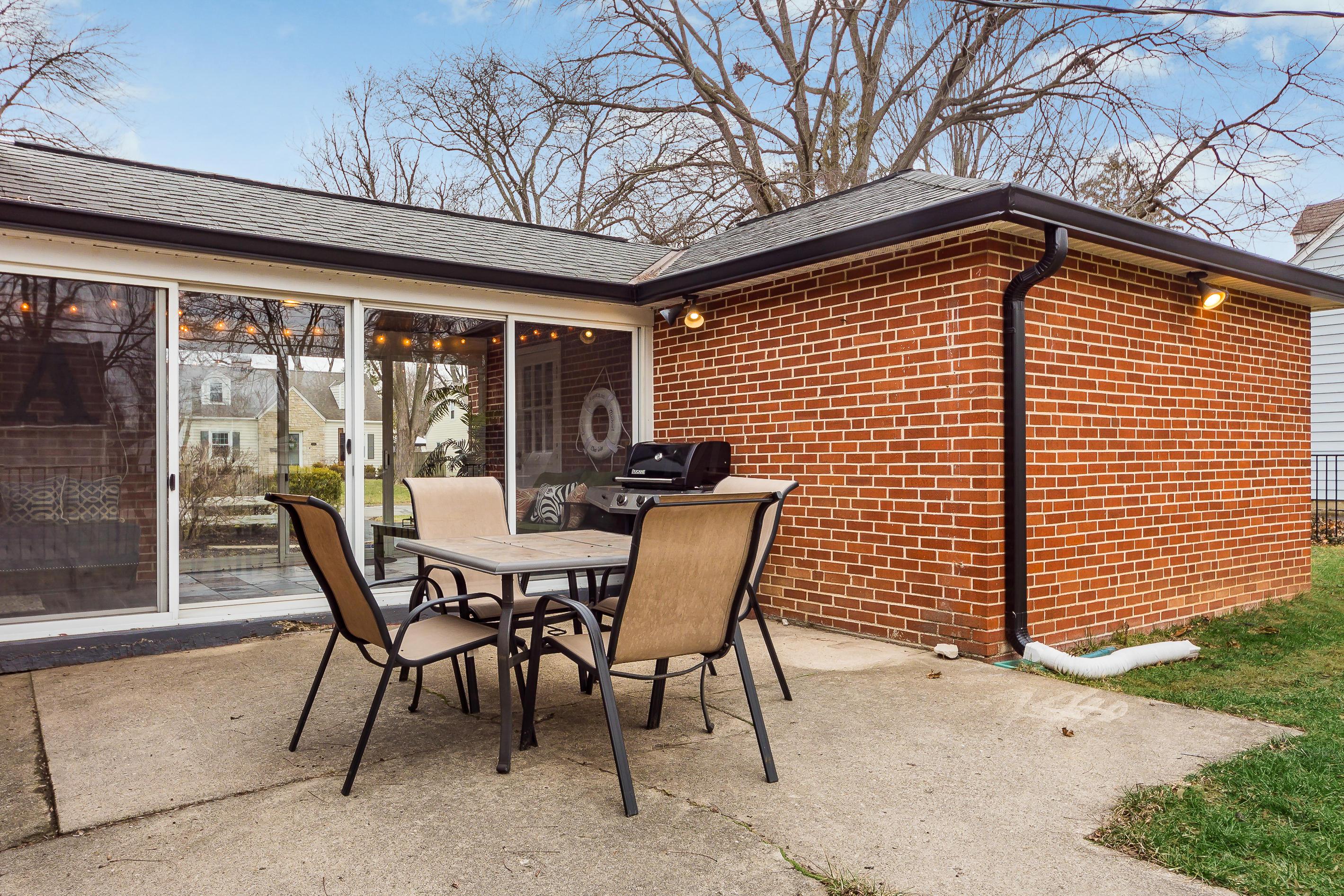 2928 Mountview Road Columbus, OH 43221 - Photo 35 of 42