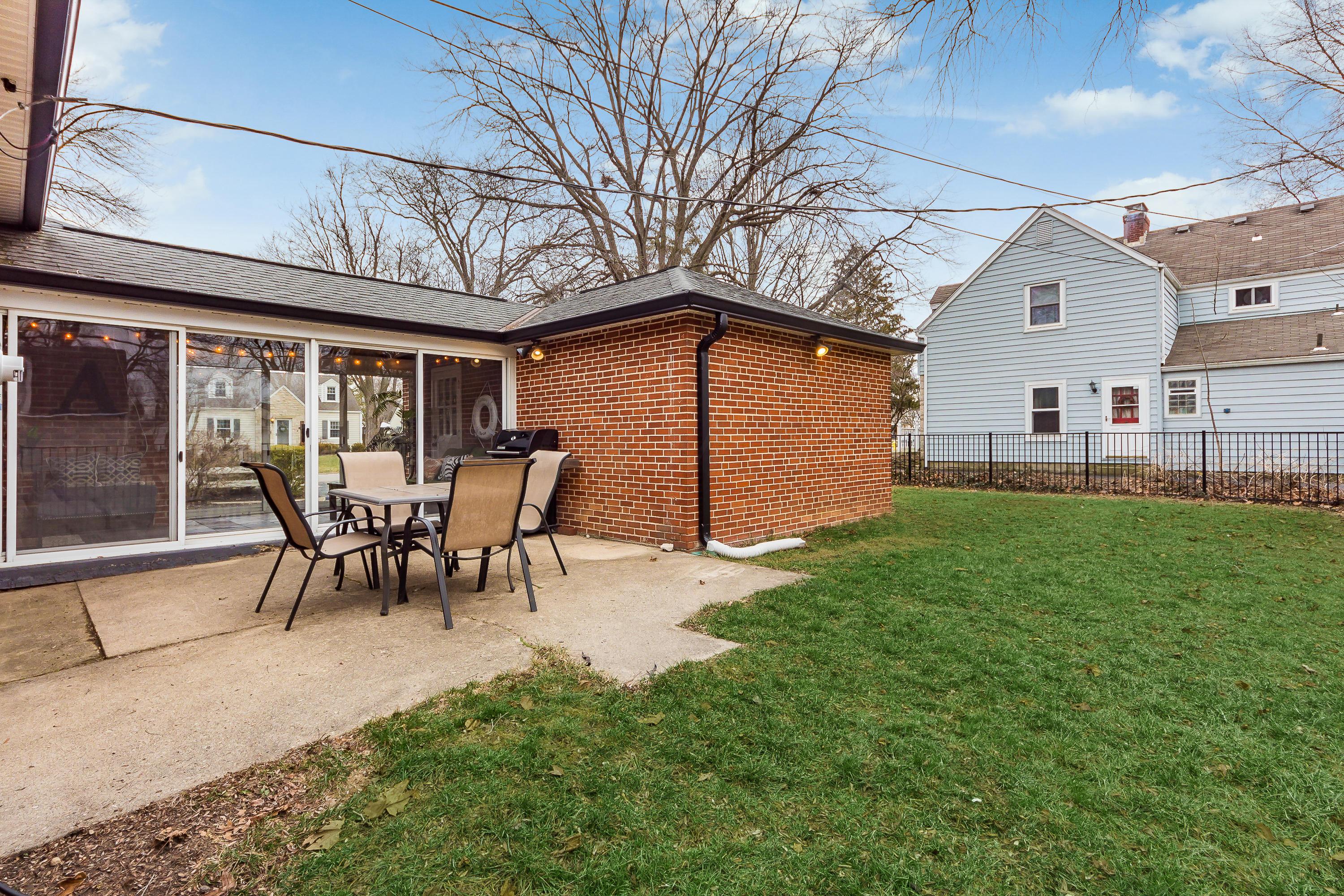 2928 Mountview Road Columbus, OH 43221 - Photo 37 of 42