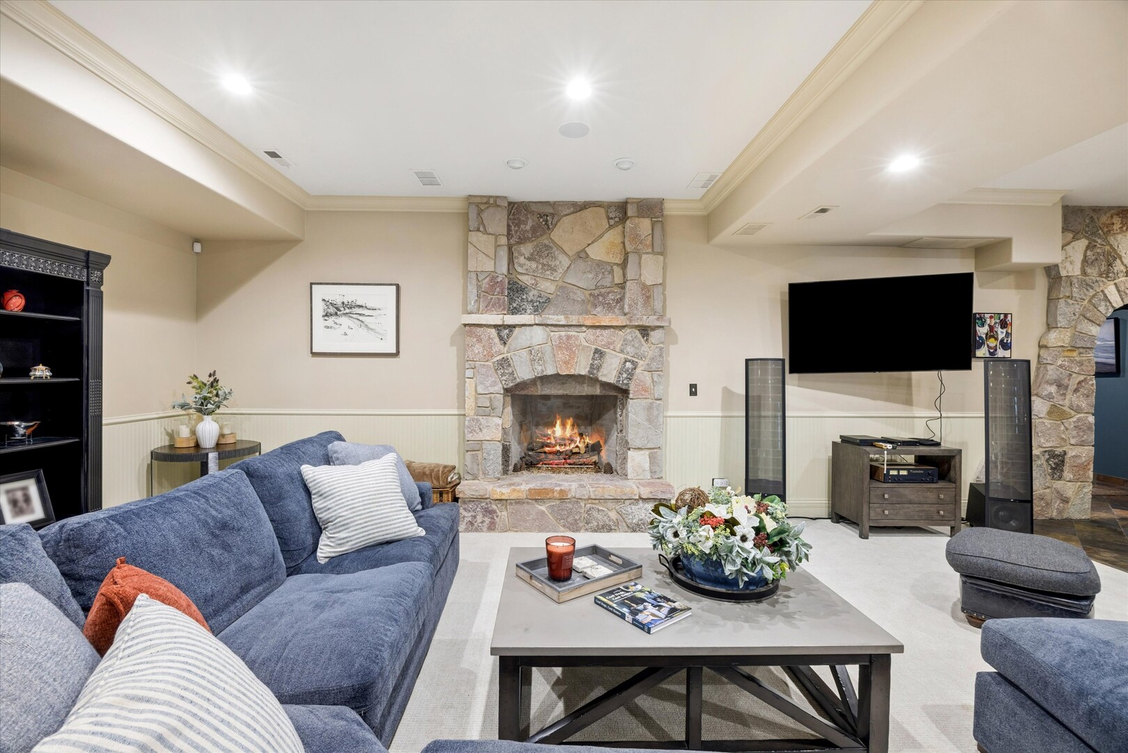 561 Walker Road Hinsdale, IL 60521 - Photo 40 of 52 Gallery Image 40