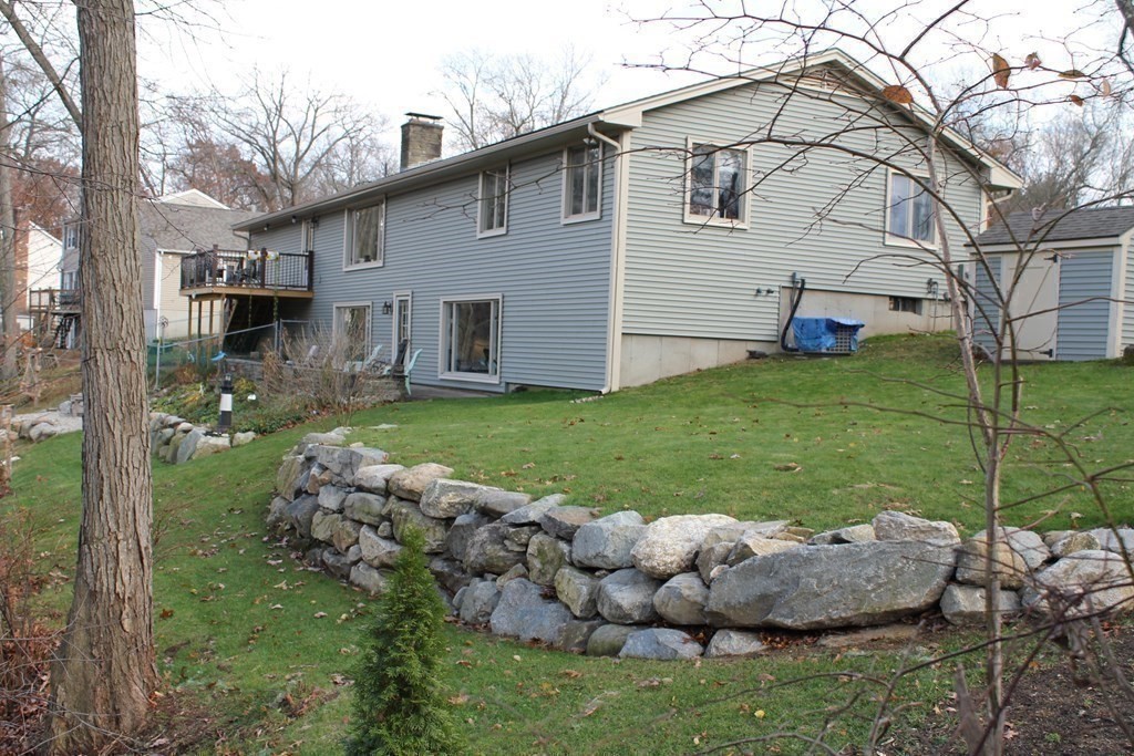 174 Edgewater Road Agawam, MA 01001 - Photo 10 of 36 Gallery Image 10