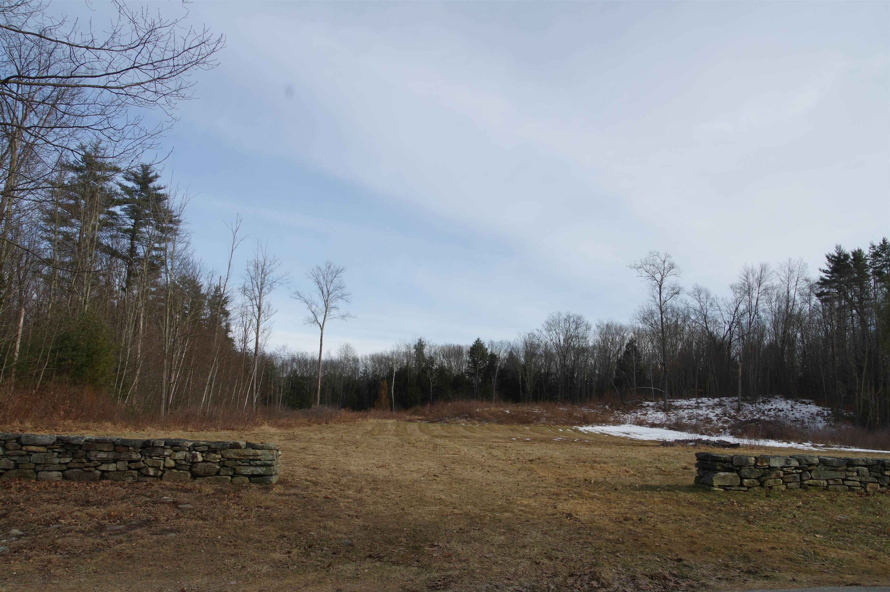 173 Wentworth Road Walpole, NH 03608 - Photo 2 of 10 Gallery Image 2