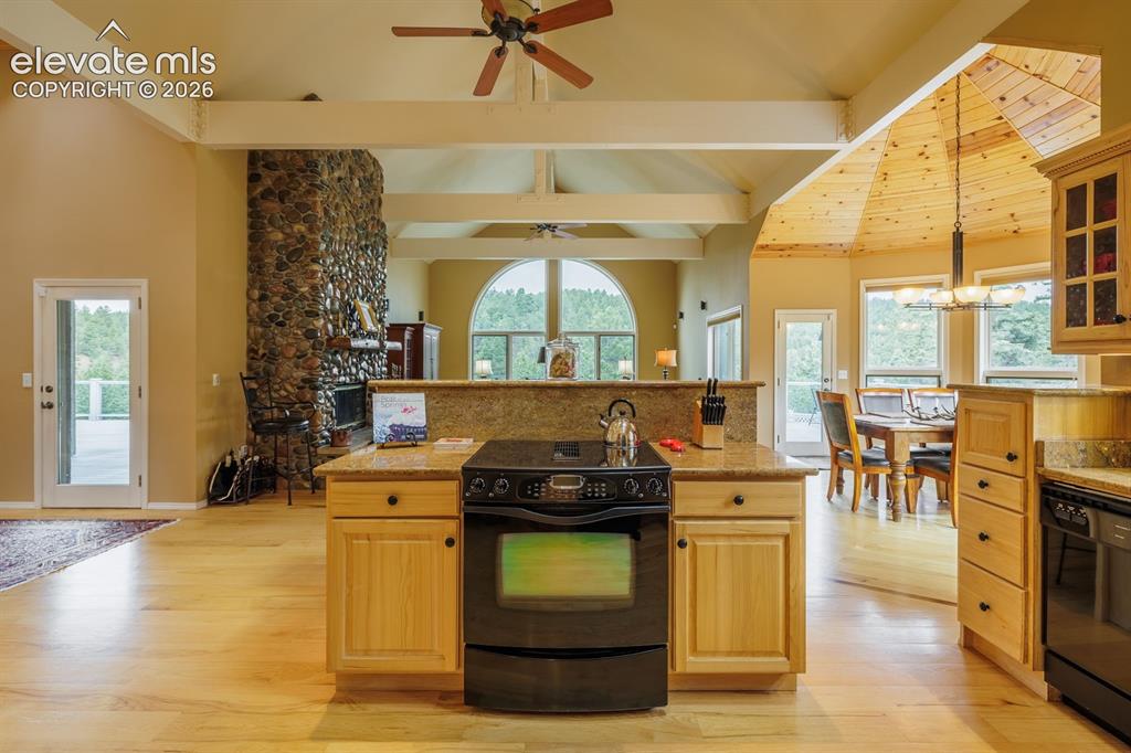 6100 Elk Valley Road Divide, CO 80814 - Photo 17 of 50