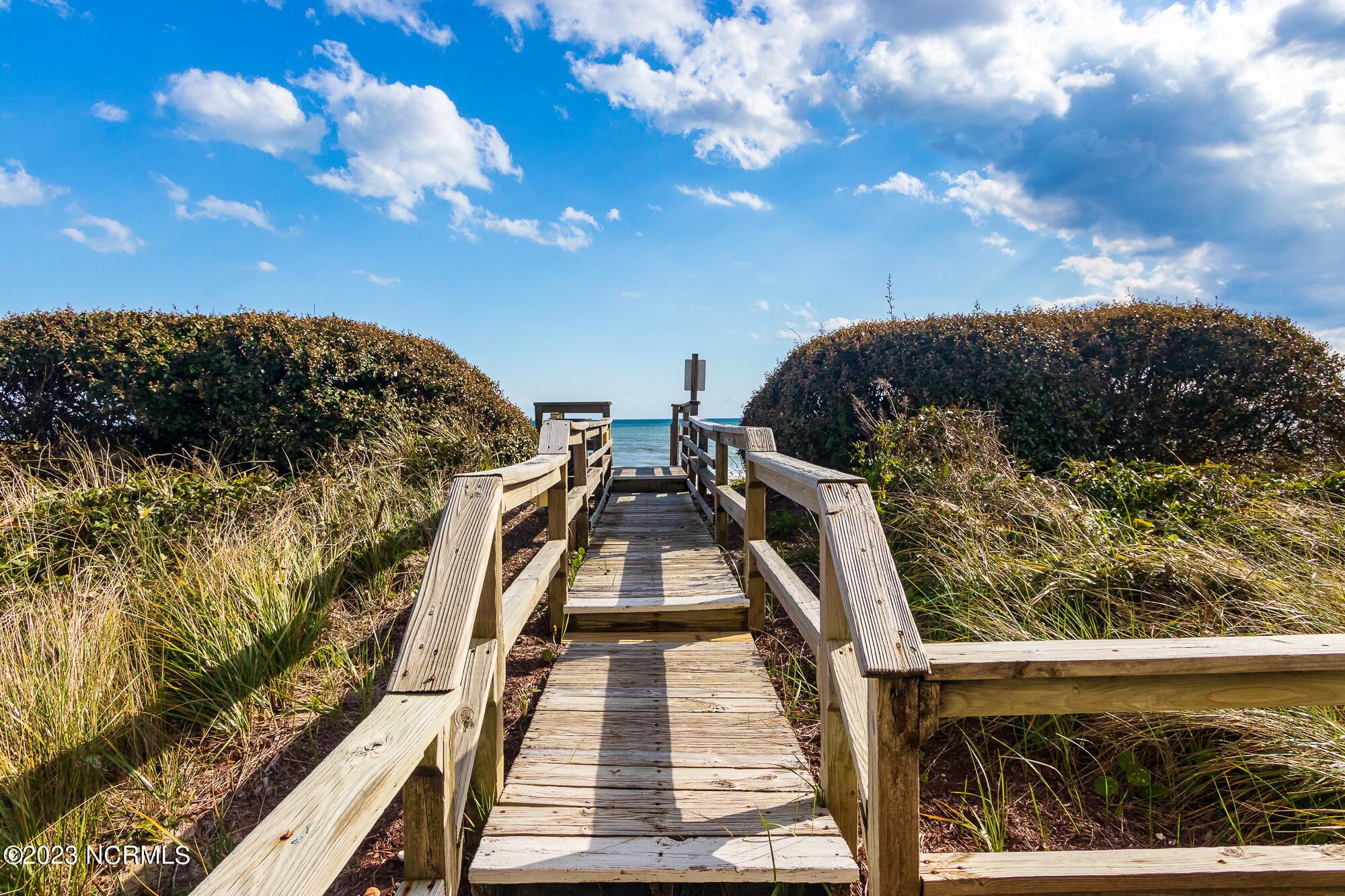 525 Salter Path Road, Unit B25 Atlantic Beach, NC 28512 - Photo 32 of 39 Beach access